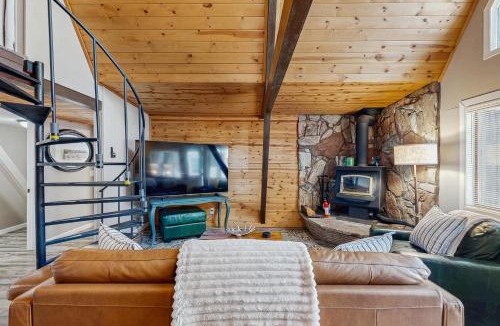 Munds Park House | The A-Frame Escape