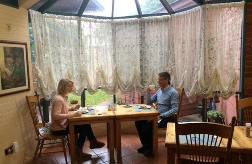 Narromine House | The Abbey Bed and Breakfast