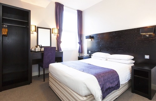 Shipley Hotel | The Abbey Lodge Hotel