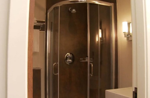 Shipley Hotel | The Abbey Lodge Hotel