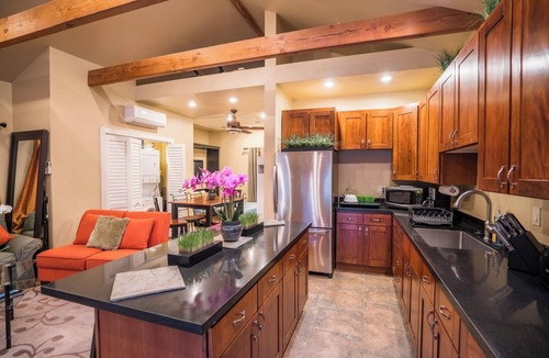 Los Gatos House | The Abode in Downtown Los Gatos