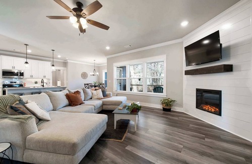 Bella Vista House | The Abode Summary: We