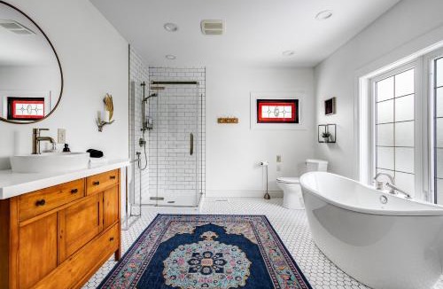 Ruthven Hotel | The Abundance Suite at Dream Estate Inn