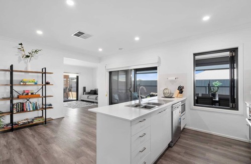 Yarrawonga House | The Ace Escape - Yarrawonga