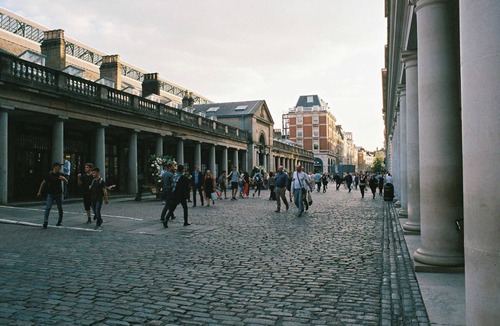 London City Centre Apartment | The Acre Abode - Covent Garden - by Frankie