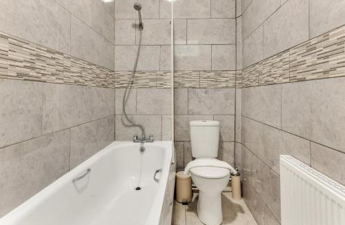 South Acton Apartment | The Acton Luxury Flat