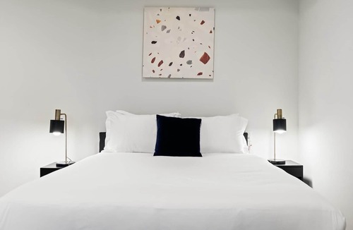 Pacific Heights Apartment | The Addison by Kasa | Inviting Queen Studio | San Francisco