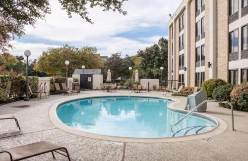 Addison Hotel | The Addison Hotel SureStay Collection by Best Western