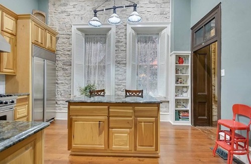 Lampasas House | The Adelphia: Historic Ranch Estate with Guest Cottage on 18 Acres