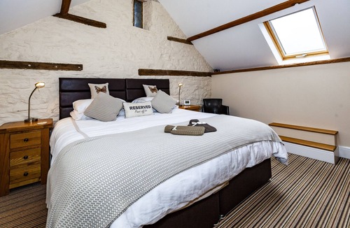 Westbrook Court Bed & Breakfast | The Agent's House Bed and Breakfast