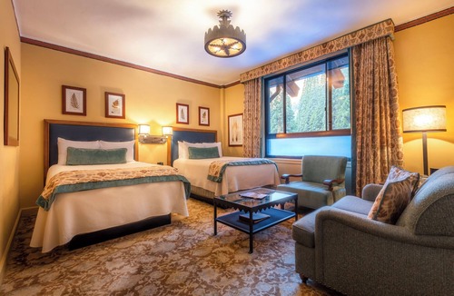 Yosemite Village Hotel | The Ahwahnee