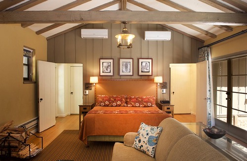 Yosemite Village Hotel | The Ahwahnee