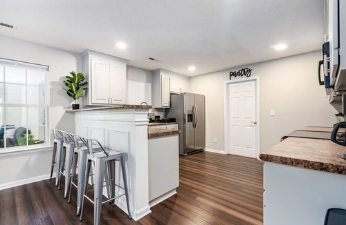 Normal House | ⥼The Aire⥽ Bright 3200 SQ FEET 4 Bed 3 Bath Home
