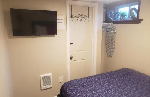 Collingdale Apartment | The Airport Lodge