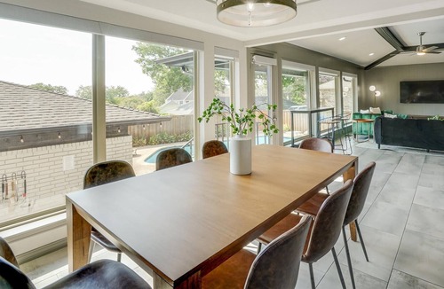 Rockwall House | The Alamo Abode | Lake View, Pool, Newly Renovated