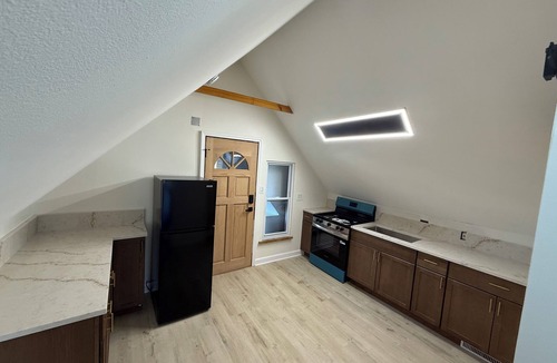 Irving Park Apartment | The Albany Loft