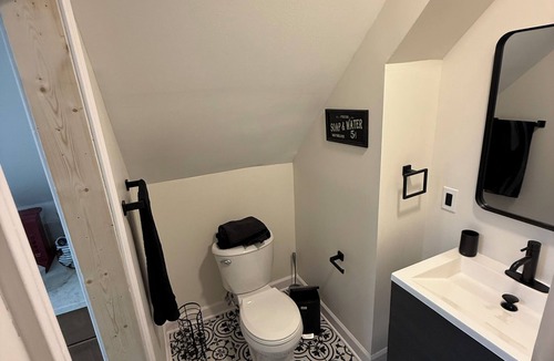 Irving Park Apartment | The Albany Loft