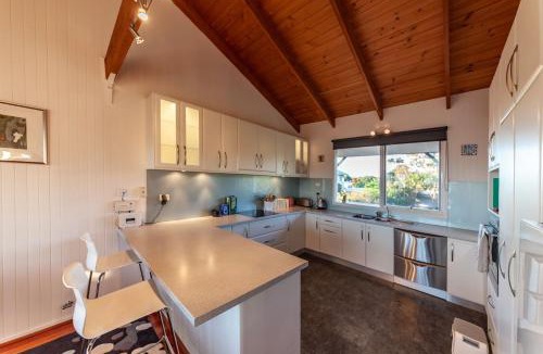 Port Campbell House | The Albatross