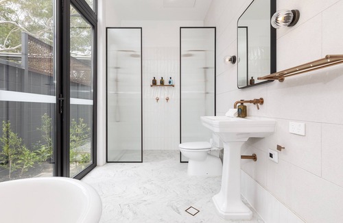 Spit Junction Hotel | The Albert Hotel Mosman