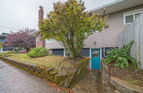 Alberta Condo | The Alberta Escape - 2br - Awesome Location!