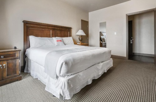 Gonzales Hotel | The Alcalde Hotel by OYO