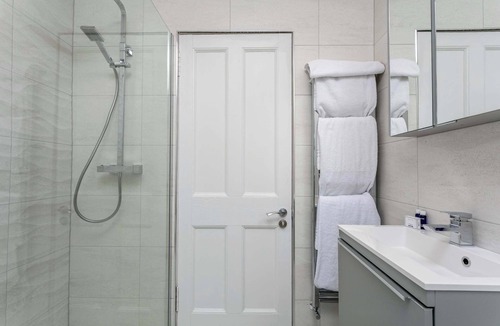 Prestwick House | The Alexander - Donnini Deluxe