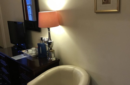 Newington Bed & Breakfast | The Alexander Guest House