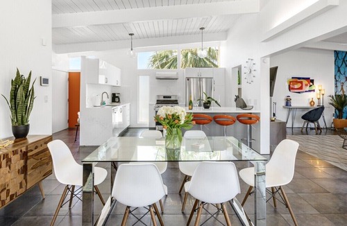 Racquet Club Estates House | The Alexander House Beautiful Mid-Century Home