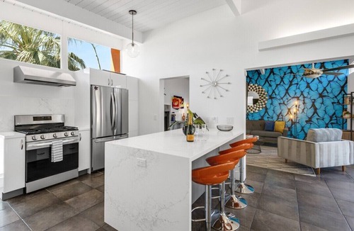 Racquet Club Estates House | The Alexander House Beautiful Mid-Century Home