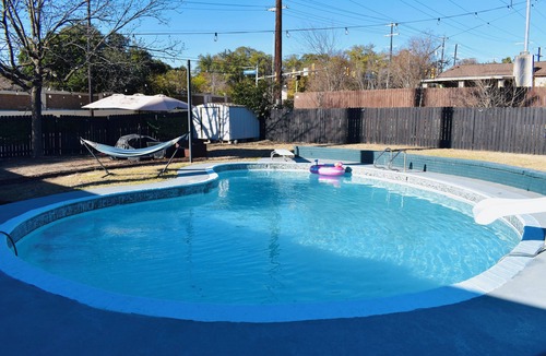 West San Antonio House | The All-In Entertainment House