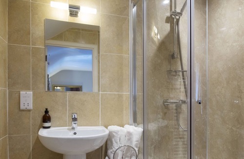 Allanton Hotel | The Allanton Inn