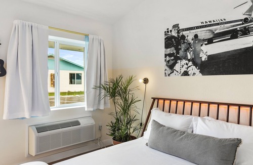 Chandler Hotel | The Aloha