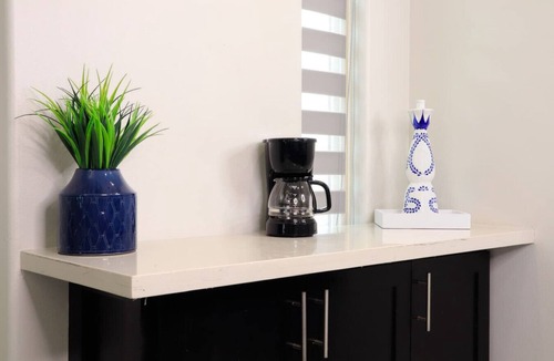 Edinburg Apartment | The Ambassador Suite 2Bed 2Bath