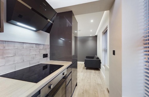 Everton Apartment | The Amethyst