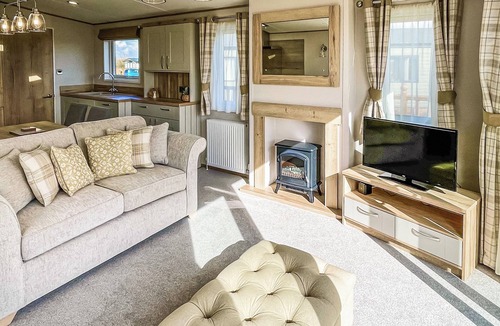 Tunstall Ski Chalet | The Amy Johnson Lodge