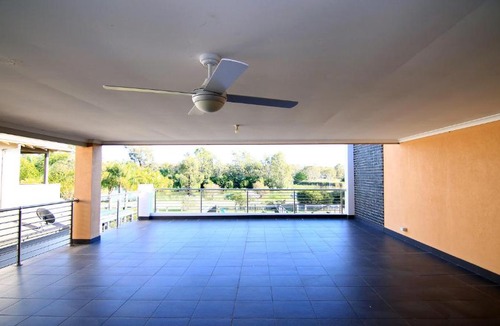 Yarrawonga Villa | 'The Anchorage by the Lake'