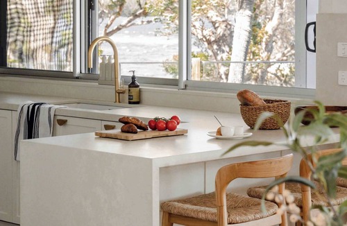 Wrights Beach House | 'The Anchorage' – Exclusive Beachfront Retreat