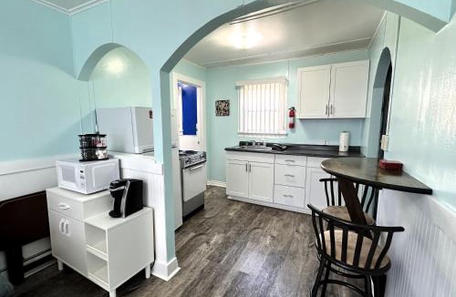 Pacific City Hotel | The Anchorage Motel