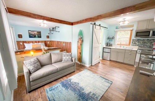 Pacific City Hotel | The Anchorage Motel