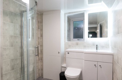 Bowes House | The Ancient Unicorn