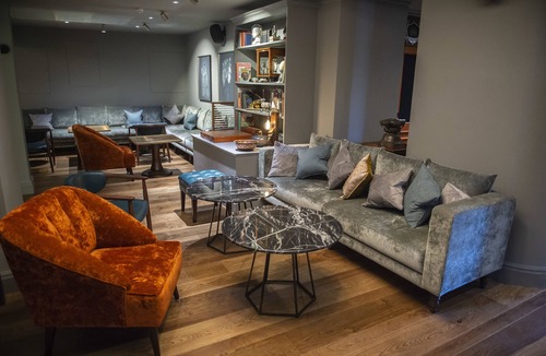 Bury St Edmunds Hotel | The Angel Hotel