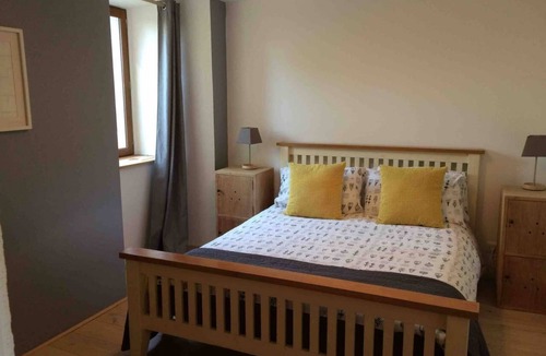 Maisonnais-sur-Tardoire Bed & Breakfast | The Annexe Chadalais