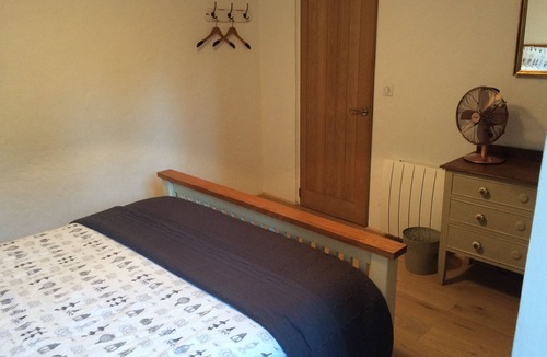 Maisonnais-sur-Tardoire Bed & Breakfast | The Annexe Chadalais