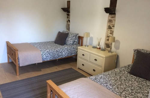 Maisonnais-sur-Tardoire Bed & Breakfast | The Annexe Chadalais