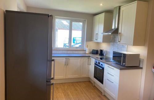 Alloa House | The Annex at Meeks Park immaculate 2 bed