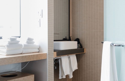 Bloor Annex Hotel | The Annex