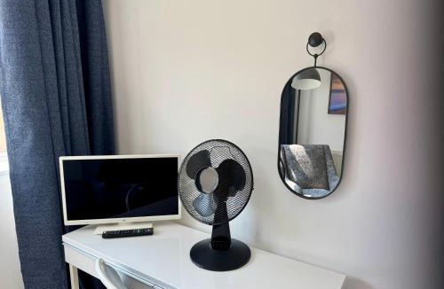 Winton Apartment | The annexe at 38