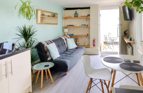 Hawkedon Apartment | The Annexe