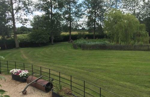 Pulham House | The Annexe