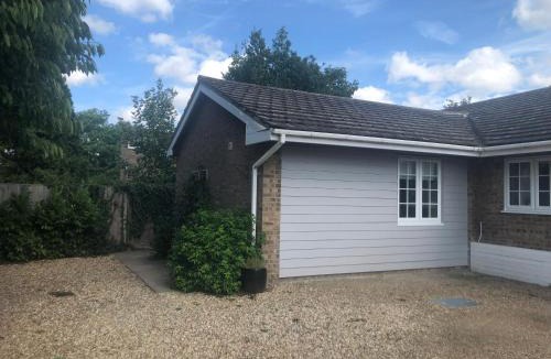 Mildenhall Apartment | The Annexe II